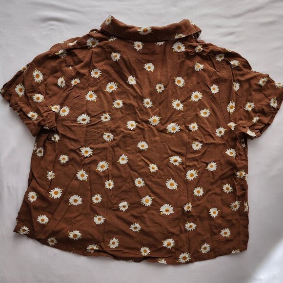 Short Sleeve Button Down Shirt Daisy's Brown NOBO Juniors Sz Med to LG - Picture 2 of 8